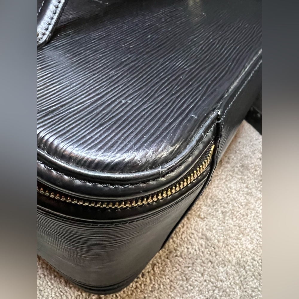 Louis Vuitton Epi Nice Vanity Noir Black Travel - Picture 7 of 16